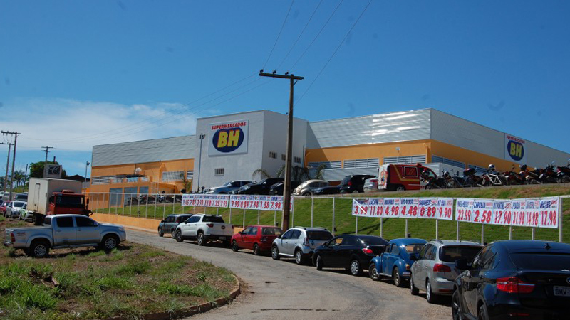 PITANGUI TAMBÉM TEM SUPERMERCADOS BH