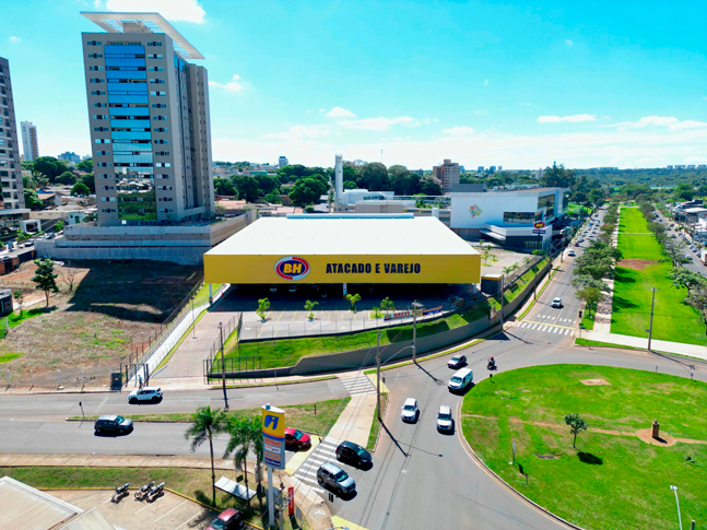 Segunda loja Supermercados BH chega em Uberlândia com novidades