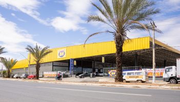 Supermercados BH inaugura duas lojas no Norte de Minas