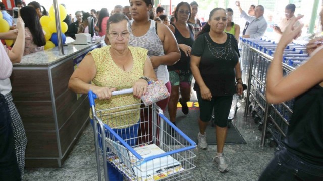 Inauguração da sexta loja de Betim